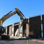 Demolition of Sandy-ravaged Sea Bright apartments clearing way for state land deal